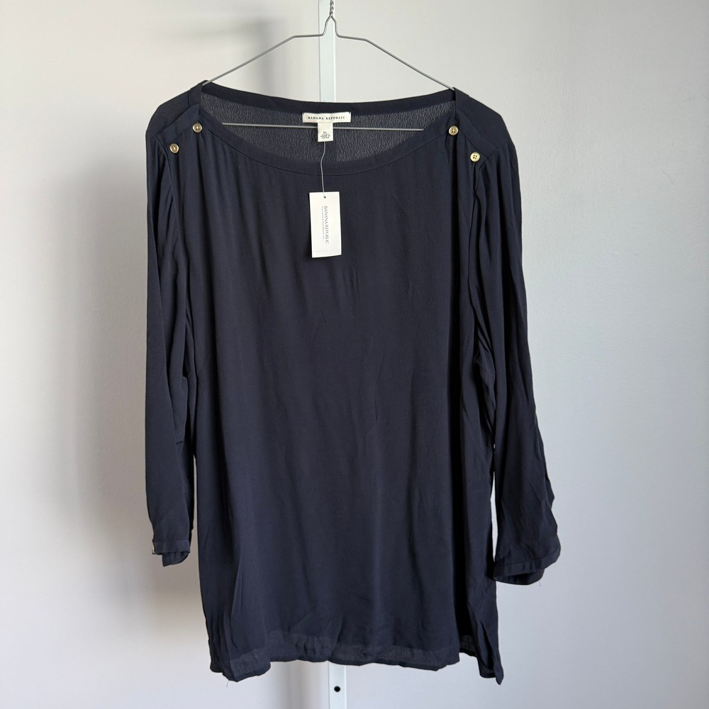 Banana Republic XL Navy‎ Blue Blouse Button Top Preppy Classic Minimalist